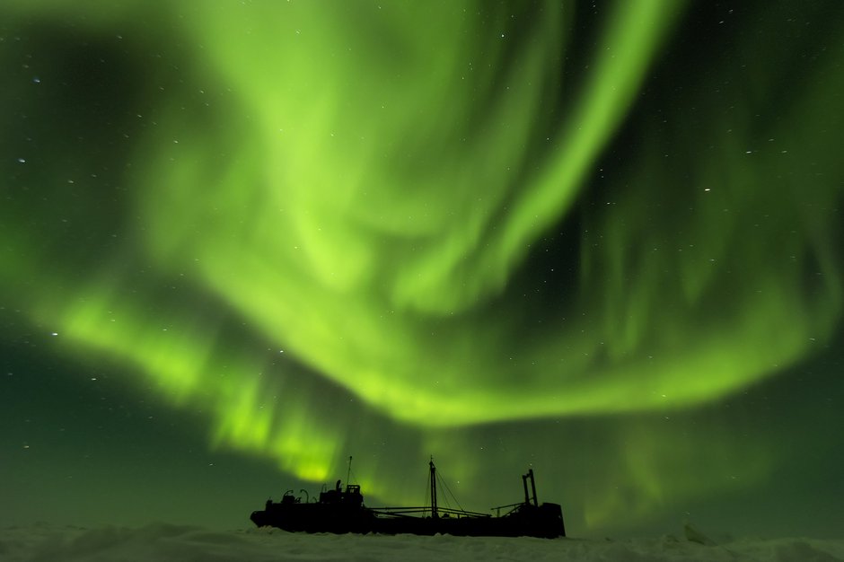 SWNS_SHIP_AURORA_08.jpg